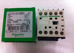 Schneider Electric LP1K1210BD - TeSys K 3 kutuplu AC-3 12A 24V DC 1NA Kontaktör - 1